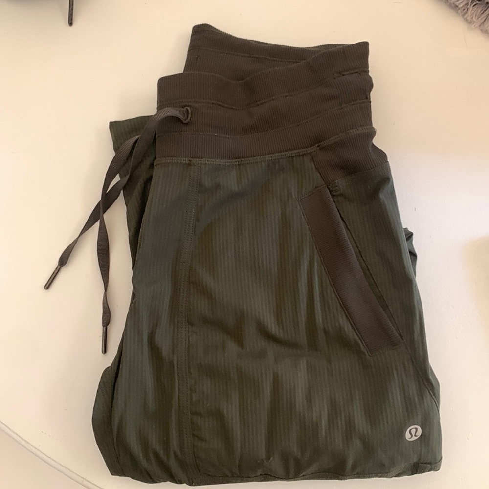 Lululemon dance studio olive pants size 2